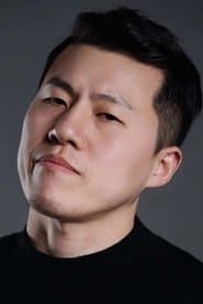 Cha Si-won as Assistant Director in Switch 2023
