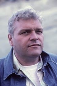 Brian Dennehy as Walter in Cocoon 1985