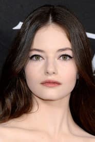 Mackenzie Foy as Murph (10 Yrs.) in Interstellar 2014