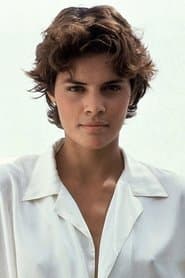 Tahnee Welch as Kitty in Cocoon 1985