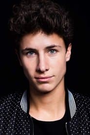 Juanpa Zurita as Javier in ¿Quieres ser mi hijo? 2023