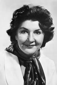 Maureen Stapleton as Mary Luckett in Cocoon 1985