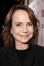 Jessica Harper as Barbara Kerns in Bones and All 2022