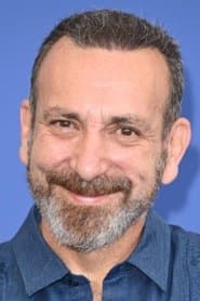 Hernán Mendoza as  in ¿Quieres ser mi hijo? 2023